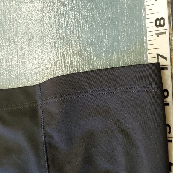 ADIDAS BLACK SKORT. Size XL. Wide elastic waist. 2 front pockets.‎ GOOD U… - Picture 11 of 11